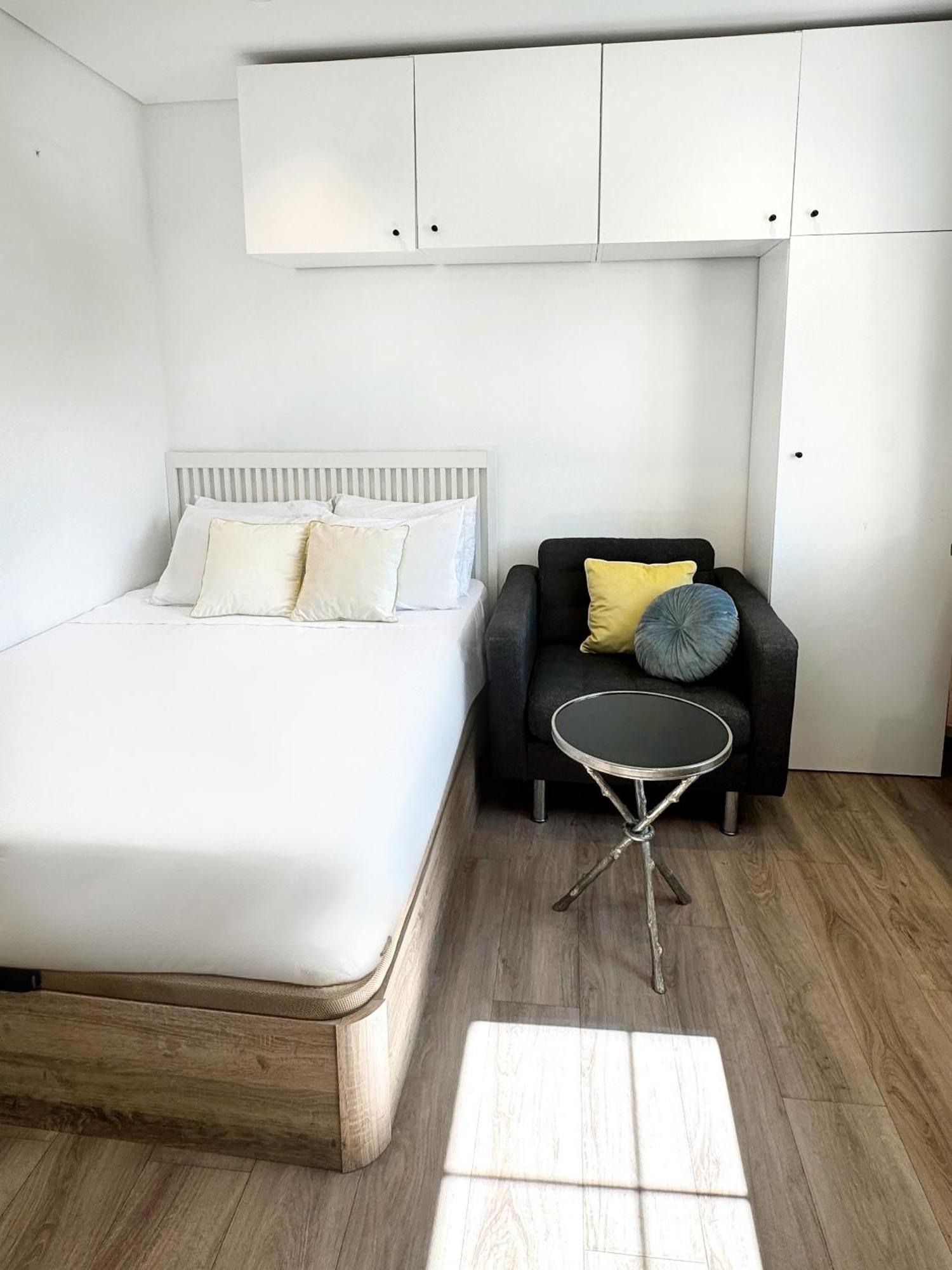 Stylish City Centre Studio - Grand Central House Gibraltar Extérieur photo