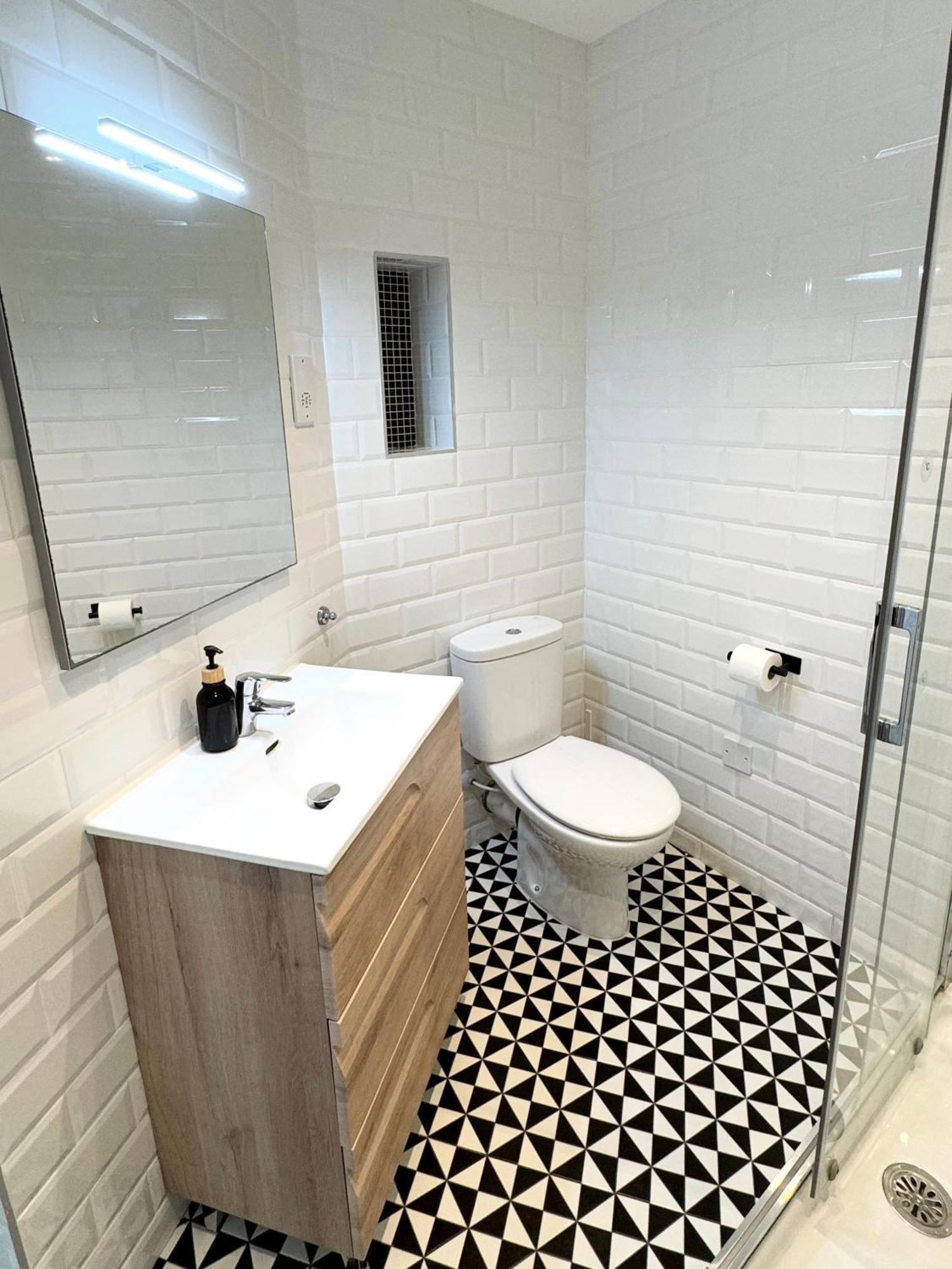 Stylish City Centre Studio - Grand Central House Gibraltar Extérieur photo